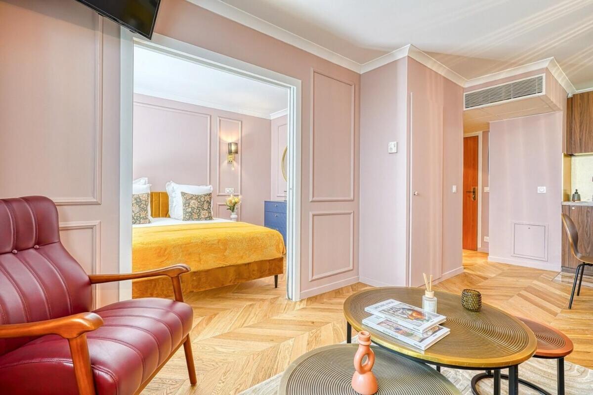 Melody Suite In Paris Courbevoie Exteriör bild